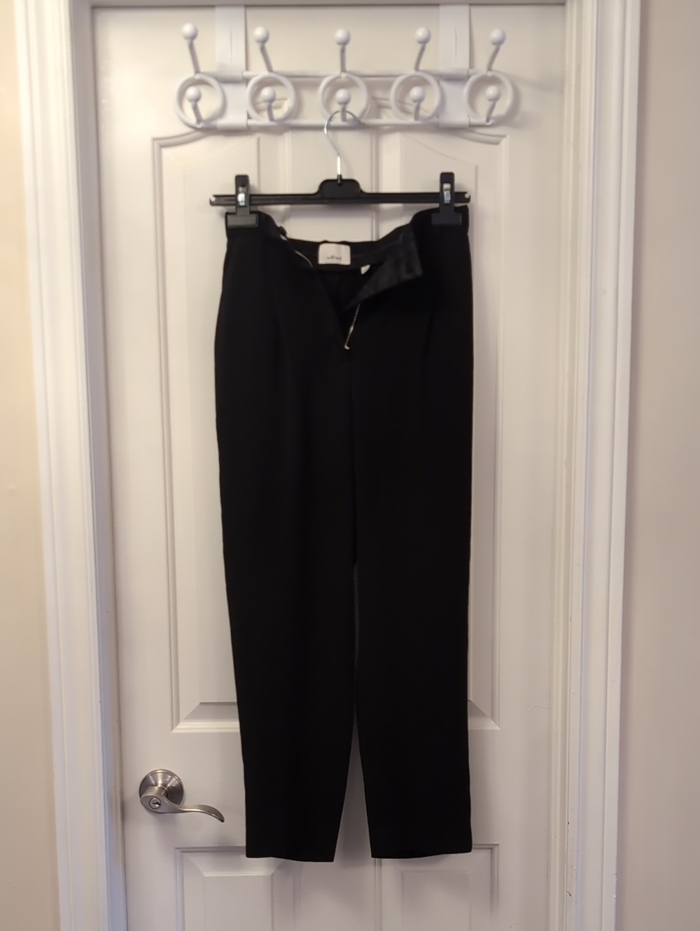 Aritzia Wilfred Trousers - NEW WITHOUT TAGS